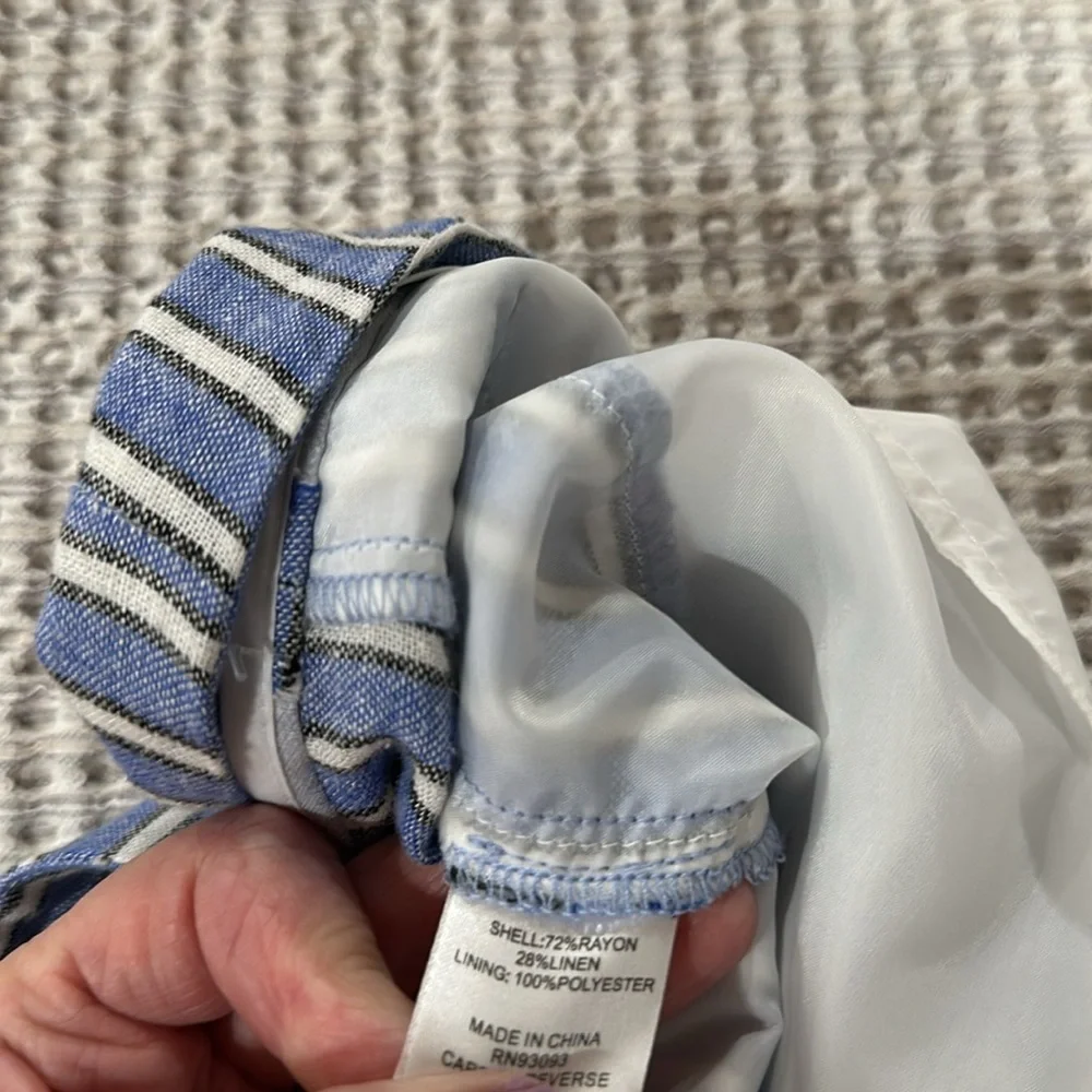 Tyler Boe blue White Striped linen blendConner Stripe Short size 4 - Picture 6 of 6